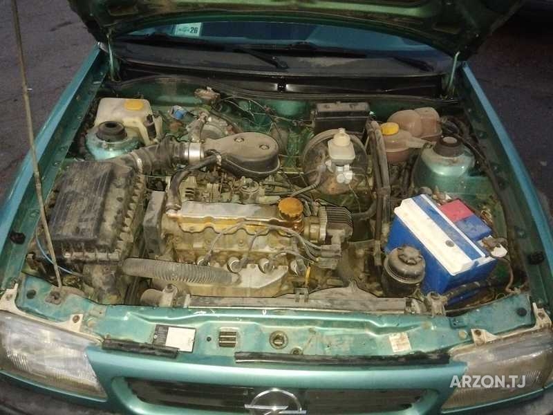 Opel Astra F,  1996